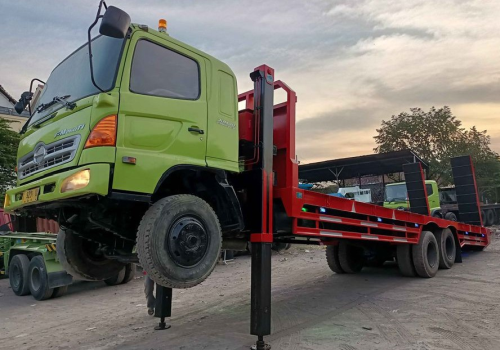 Harga  Karoseri truk self loader  di Cilacap 