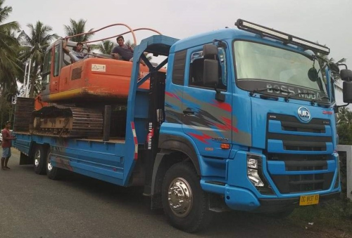 Jasa Penyedia  Karoseri truk self loader  di Cilacap 