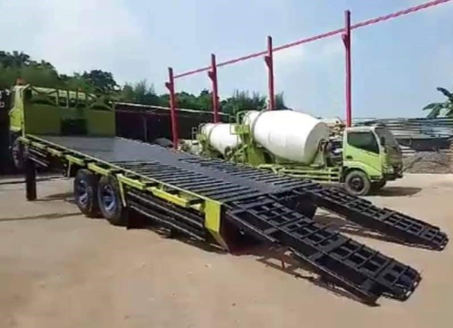 Harga  Karoseri truk self loader  di Gunung Kidul 