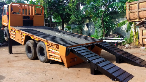 Harga  Karoseri truk self loader  di Magelang 
