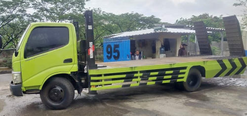 Jasa Penyedia  Karoseri truk self loader  di Pangkal Pinang 