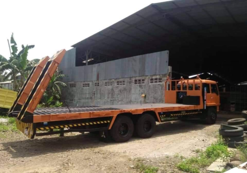 Harga  Karoseri truk self loader  di Tulungagung 
